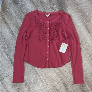 New Wrangler Retro Pink Top waffle print pearl
Snaps size 2xl button up western